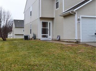 104 NE Sunshine St APT A, Oak Grove, MO 64075