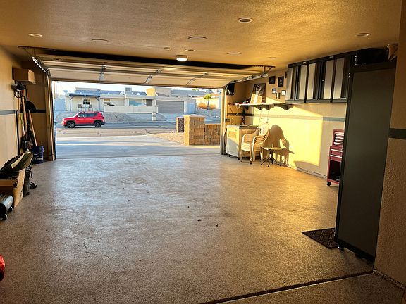 5th image of 3230 Kiowa Blvd S