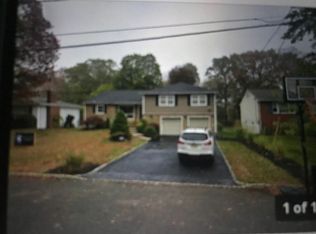 44 Oak Crest Rd, West Orange, NJ 07052