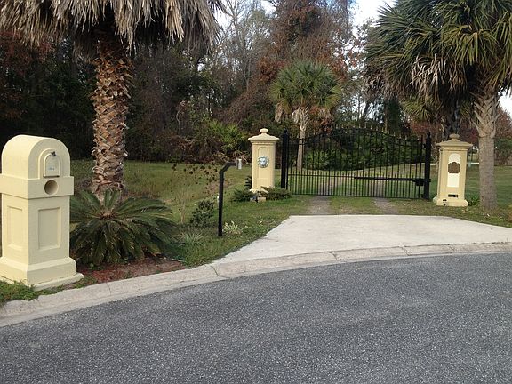 2nd image of 1459 Fountain Dr