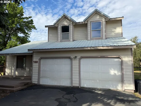 709 N Russell St, Joseph, OR 97846