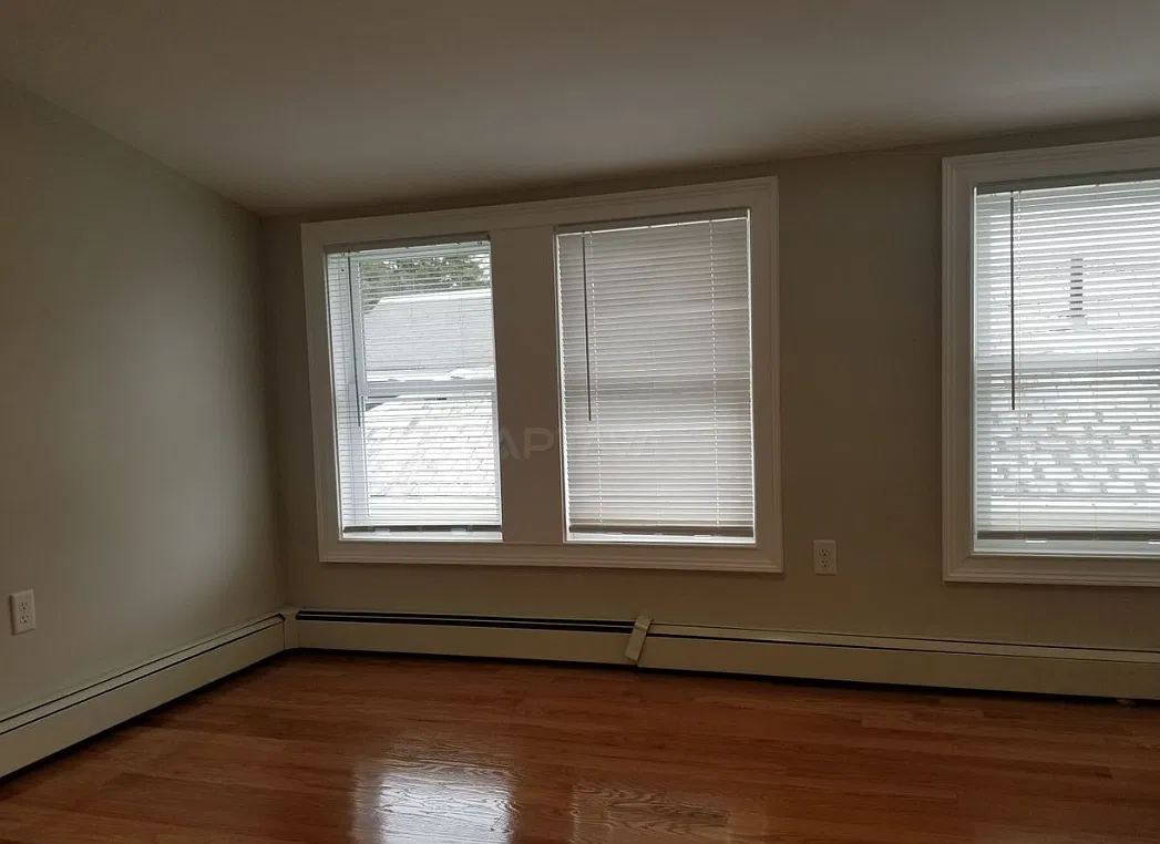 2 bed, $2,800 — Photo 1