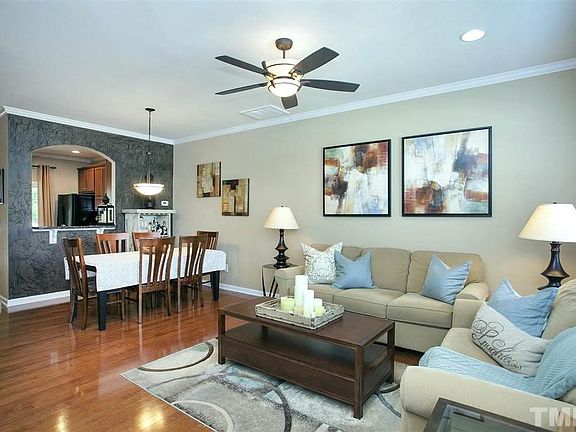 3rd image of 1003 Denmark Manor Dr