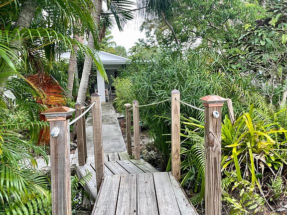 Lush Tropical Paradise