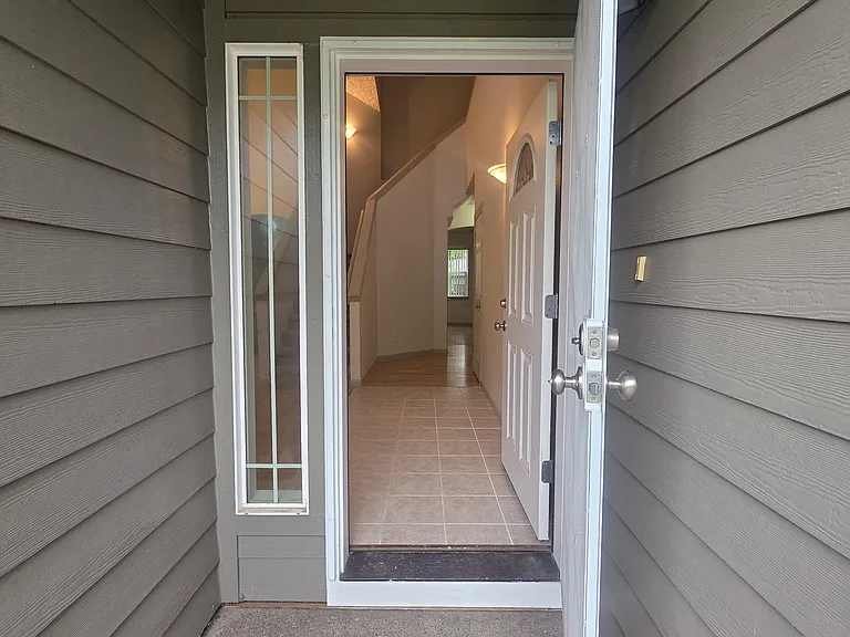 4373 Hearth St NE — Photo 5