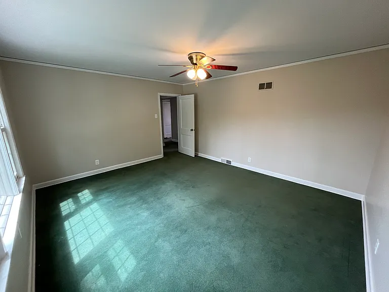 1197 SW Oakley Ave #B — Photo 13