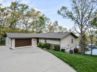 219 Post Oak Dr, Blue Eye, MO 65611