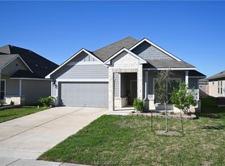 1975 Cartwright St, Bryan, TX 77807