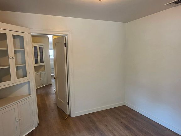 5th image of 2436 North St #2434
