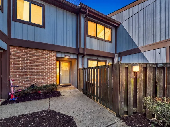 2821 Baneberry Ct, Baltimore, MD 21209