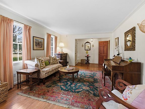 3rd image of 126 Cardiff St