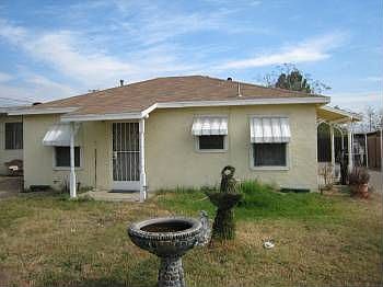 1st image of 7821 Eucalyptus Dr