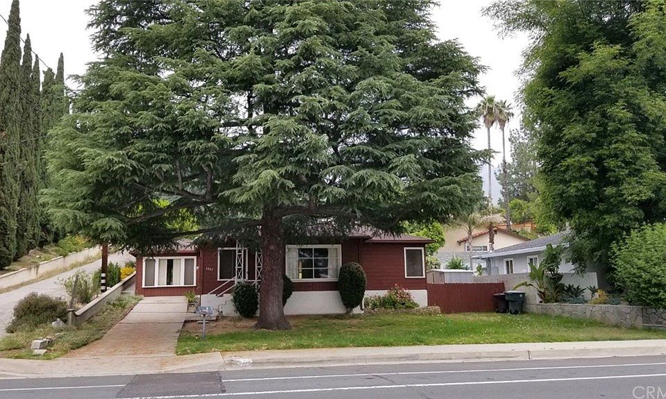 1st image of 3921 Santa Carlotta St