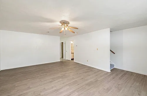 329 Pheasant Run Ct Photo 1