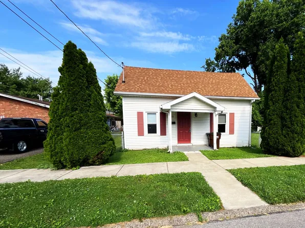 411 Florence St, Belpre, OH 45714