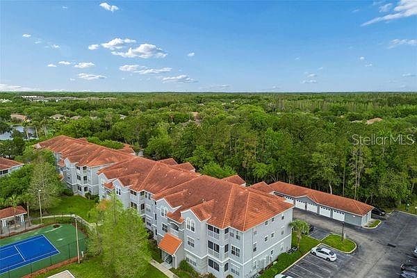 1st image of 18001 RICHMOND PLACE DRIVE #533