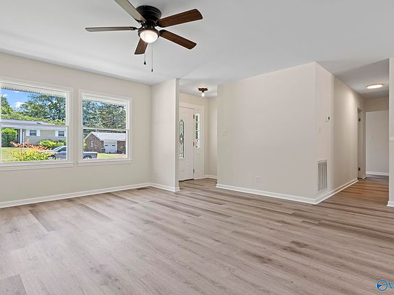 4th image of 6207 Valley Park Dr NW