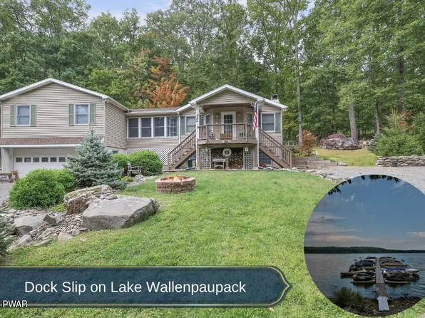 26 Crescent Dr, Hawley, PA 18428