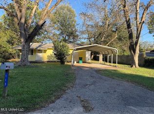 113 Critz St N, Wiggins, MS 39577