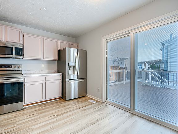 5th image of 3907 Cutty Sark Rd