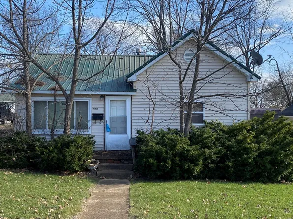 202 S Cantwell Ln, Desloge, MO 63601