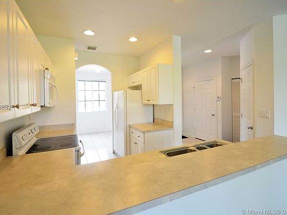 3rd image of 1907 SW 60th Ter