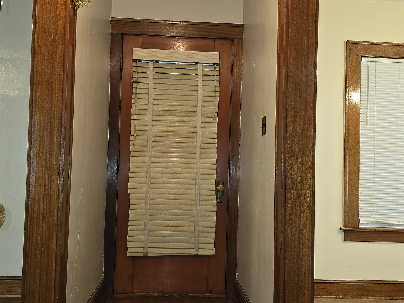 4 bed, 1.5 bath, 1744 sqft, $2,200 — Photo 3