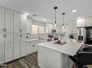 10617 W Daley Ln, Peoria, AZ 85383