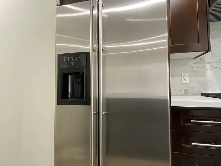 239 Main St #4 — Photo 8