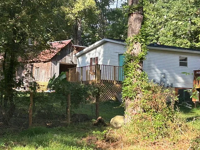 277 Taylor Rd — Photo 46