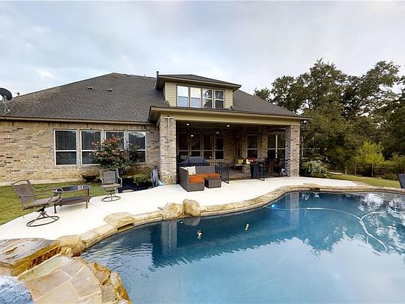 2nd image of 131 River Star Dr
