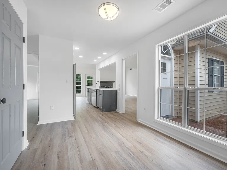 223 Turtle Cv — Photo 3