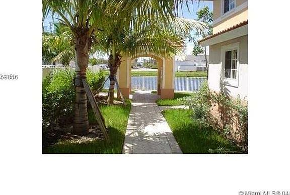 2nd image of 2020 NE 167th St