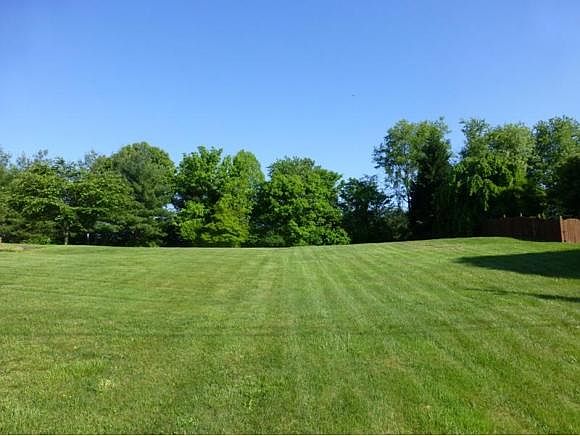 1st image of 297 Chesterfield Dr