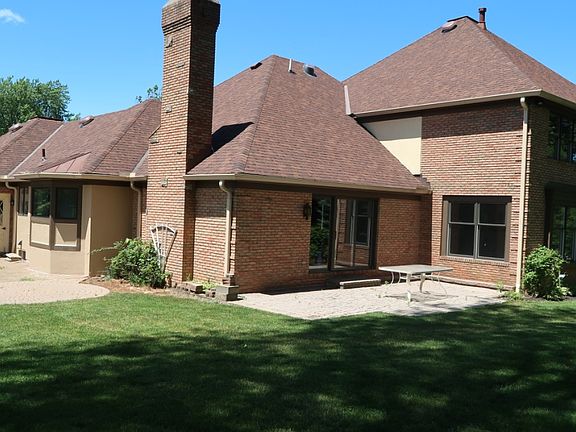 2nd image of 2455 Pebblebrook