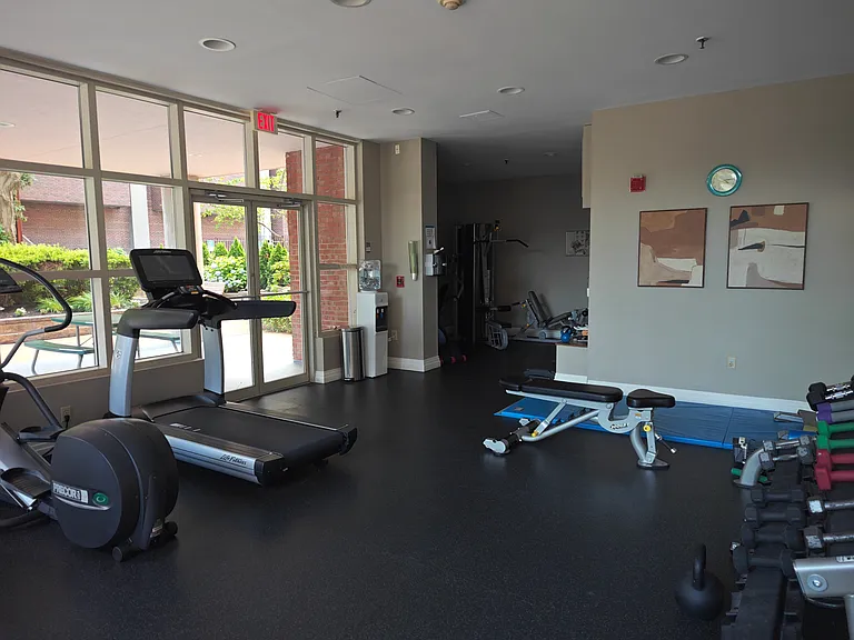25 Marion St #44 — Photo 13