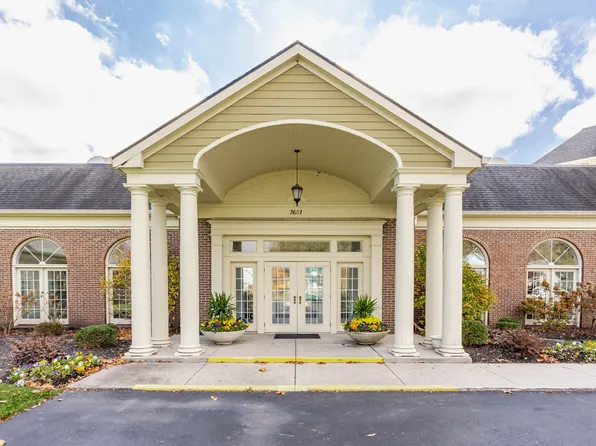 7601 Newport Bay Dr Unit 219, Indianapolis, IN 46240