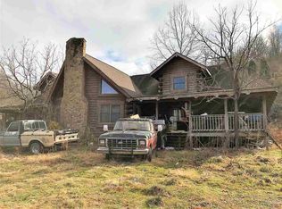 530 Thacker Ridge Rd, Prichard, WV 25555
