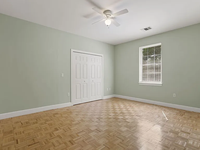5554 Palm Lake Cir — Photo 54