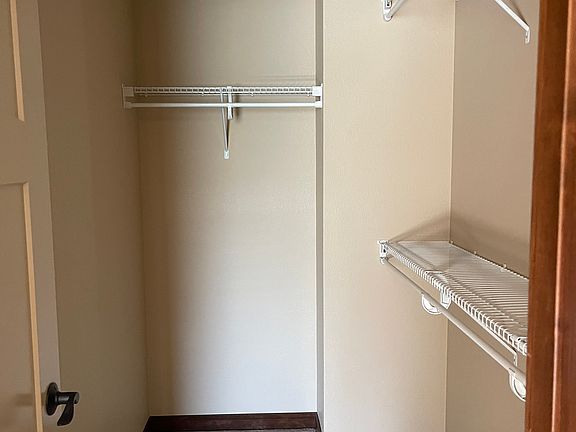 5th image of 157 21st Pl NW
