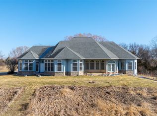 2245 288th Dr, Williamsburg, IA 52361