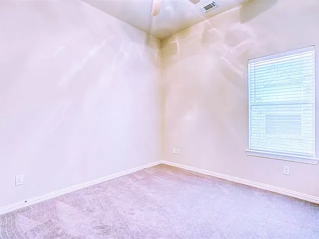 524 Breton Dr — Photo 28