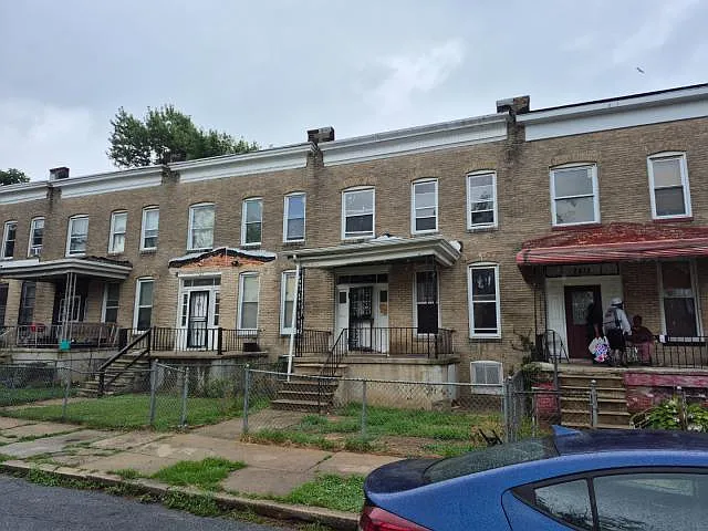 2811 Boarman Ave