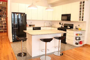 Rented by Level Group