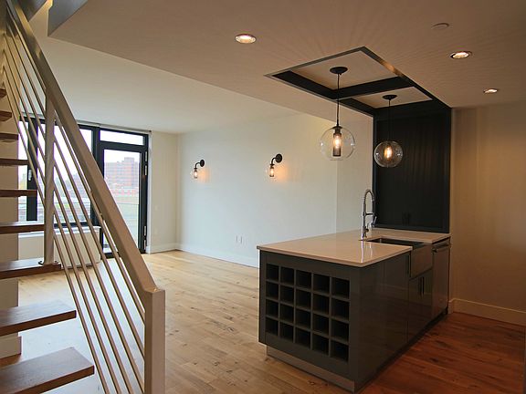 2nd image of 670 Pacific St #12K