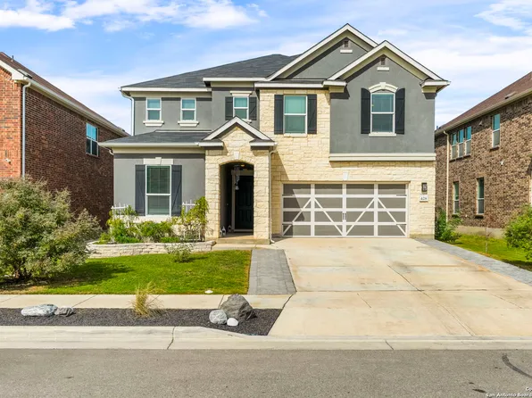 428 Lone Falls Dr, Universal City, TX 78148