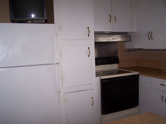 5th image of 3325 Oswego Hwy