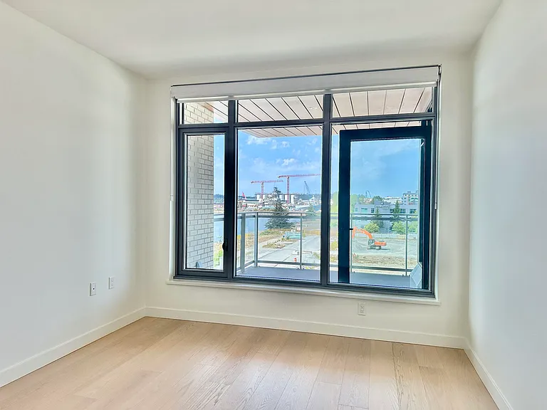 785 Harbour Ave #510 — Photo 6