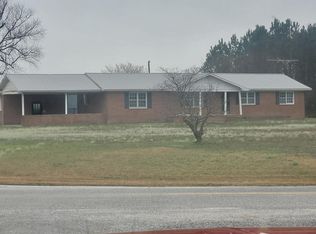 887 Old Harvey Sutton Rd, Mount Olive, NC 28365