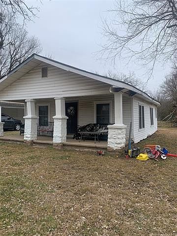 2nd image of 1011 S Muskogee St
